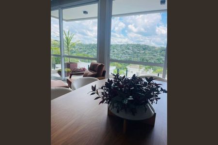 Casa à venda com 4 quartos, 492m² em Colinas da Anhanguera, Santana de Parnaíba