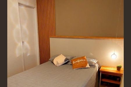 Apartamento à venda com 2 quartos, 69m² em Jardim Tupanci, Barueri