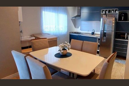 Apartamento à venda com 2 quartos, 69m² em Jardim Tupanci, Barueri