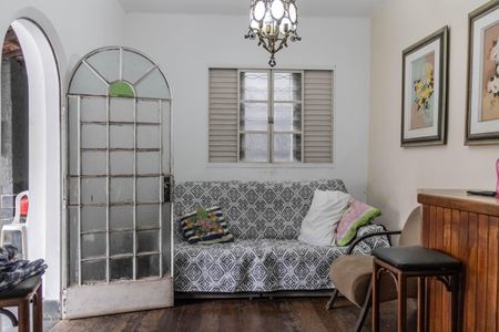 Sala de casa para alugar com 3 quartos, 300m² em Alto Barroca, Belo Horizonte