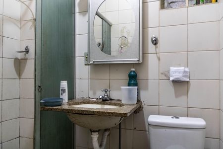 Casa para alugar com 300m², 3 quartos e 3 vagasBanheiro Social