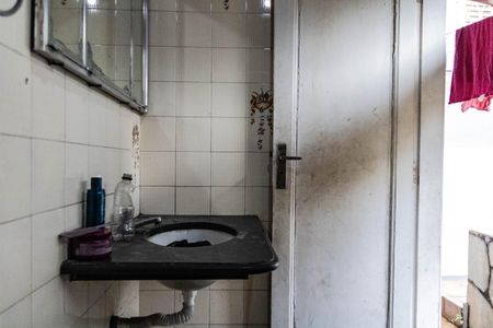 Casa para alugar com 300m², 3 quartos e 3 vagasBanheiro de serviço