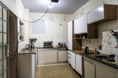 Casa para alugar com 300m², 3 quartos e 3 vagasCozinha