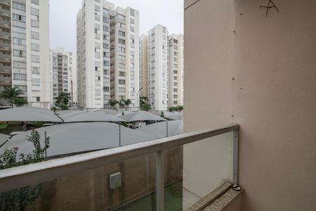 Apartamento para alugar com 55m², 2 quartos e 1 vaga Apartamento para alugar com 55m², 2 quartos e 1 vagaVaranda