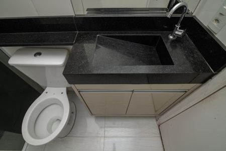 Apartamento para alugar com 55m², 2 quartos e 1 vaga Apartamento para alugar com 55m², 2 quartos e 1 vagaBanheiro Social