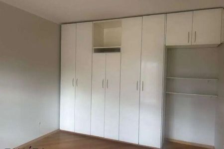 Casa à venda com 3 quartos, 300m² em Parque dos Passaros, São Bernardo do Campo