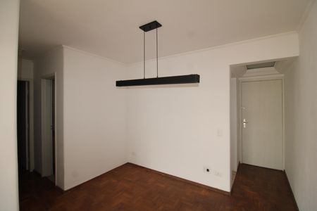 Sala de apartamento à venda com 2 quartos, 60m² em Chora Menino, São Paulo