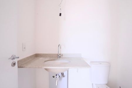 Apartamento à venda com 85m², 2 quartos e 1 vaga Apartamento à venda com 85m², 2 quartos e 1 vagaBanheiro do Quarto 1