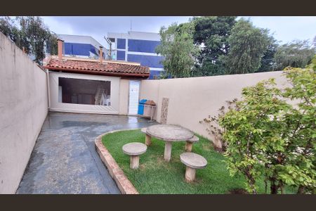 Apartamento à venda com 60m², 2 quartos e 1 vaga