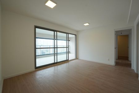 Apartamento para alugar com 107m², 3 quartos e 2 vagasSala
