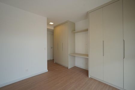 Apartamento para alugar com 107m², 3 quartos e 2 vagasSuíte