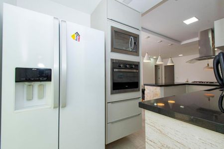 Apartamento à venda com 2 quartos, 121m² em Perdizes, São Paulo