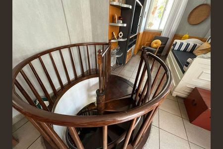 Apartamento à venda com 3 quartos, 186m² em Icaraí, Niterói