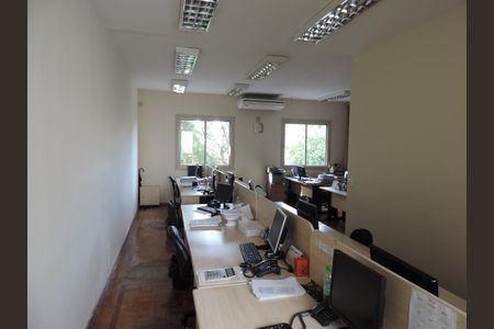 Casa à venda com 8 quartos, 380m² em Vila Mariana, São Paulo