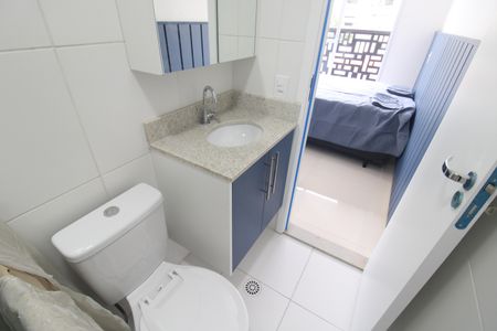 Banheiro de apartamento para alugar com 1 quarto, 31m² em Tucuruvi, São Paulo