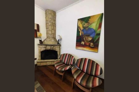 Casa à venda com 3 quartos, 190m² em Vila Paulo Silas, São Paulo