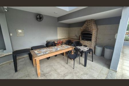 Apartamento à venda com 2 quartos, 50m² em Vila Antonieta, São Paulo