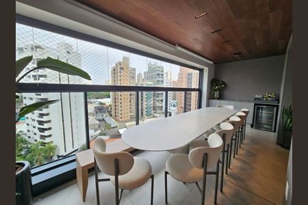 Apartamento à venda com 3 quartos, 190m² em Cambuí, Campinas