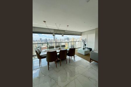 Apartamento à venda com 3 quartos, 107m² em Vila Romana, São Paulo