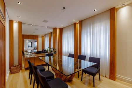 Apartamento à venda com 260m², 4 quartos e 4 vagas