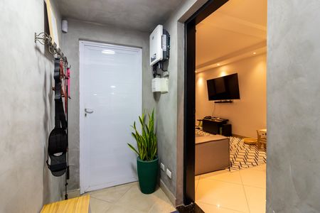 Casa para alugar com 190m², 3 quartos e 1 vaga Casa para alugar com 190m², 3 quartos e 1 vagaCorredor Lateral - Entrada