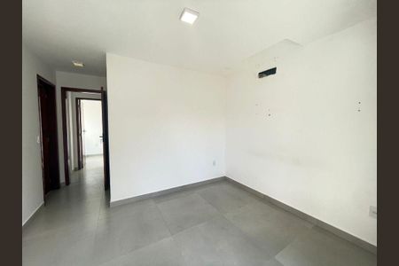 Casa à venda com 3 quartos, 129m² em Itaipu, Niterói