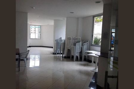 Apartamento à venda com 42m², 1 quarto e 1 vagaÁrea externa