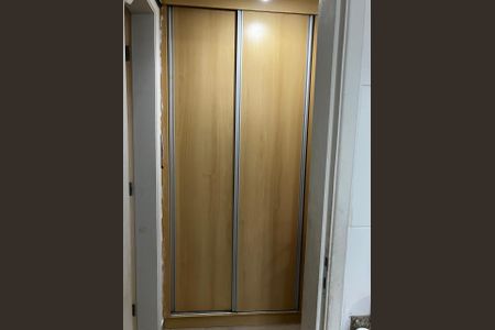 Quarto de apartamento à venda com 1 quarto, 42m² em Aclimação, São Paulo