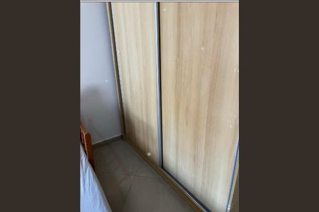 Apartamento à venda com 42m², 1 quarto e 1 vagaQuarto