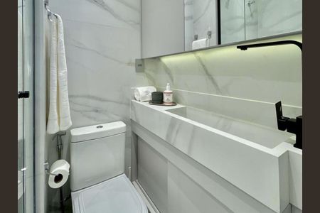 Apartamento para alugar com 2 quartos, 70m² em Melville Empresarial II, Barueri