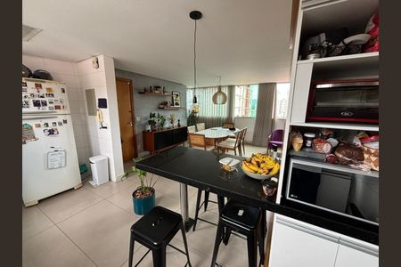 Apartamento à venda com 170m², 3 quartos e 2 vagas