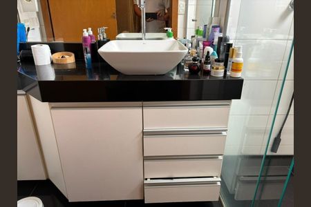 Apartamento à venda com 170m², 3 quartos e 2 vagas