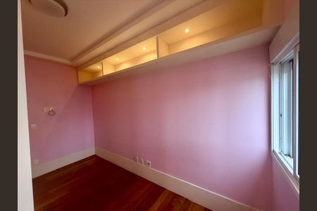 Apartamento à venda com 4 quartos, 211m² em Vila Andrade, São Paulo