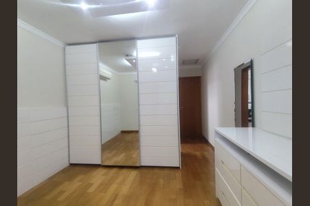 Casa à venda com 4 quartos, 161m² em Vila Mariana, São Paulo