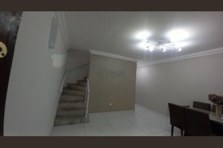 Casa à venda com 120m², 2 quartos e 2 vagas
