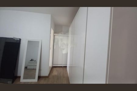 Casa à venda com 2 quartos, 120m² em Vila Canero, São Paulo