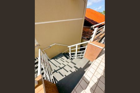 Studio para alugar com 25m², 1 quarto e sem vagaEscada