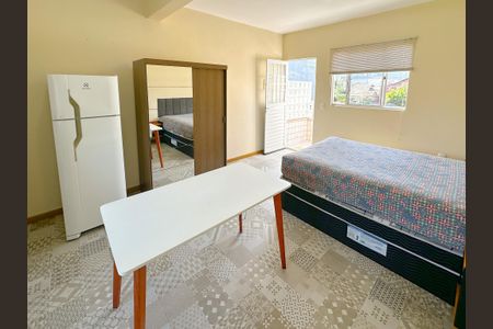 Studio para alugar com 25m², 1 quarto e sem vagaSala/Quarto