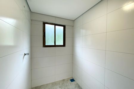 Apartamento à venda com 160m², 3 quartos e 2 vagas Apartamento à venda com 160m², 3 quartos e 2 vagasBanheiro das Semi suites