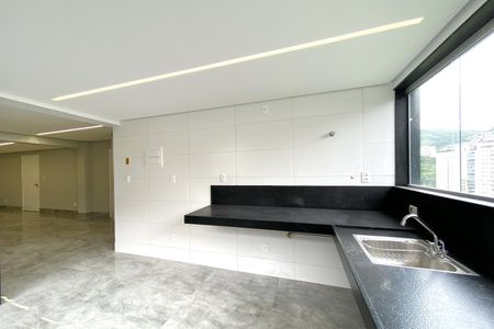 Apartamento à venda com 160m², 3 quartos e 2 vagas Apartamento à venda com 160m², 3 quartos e 2 vagasCozinha