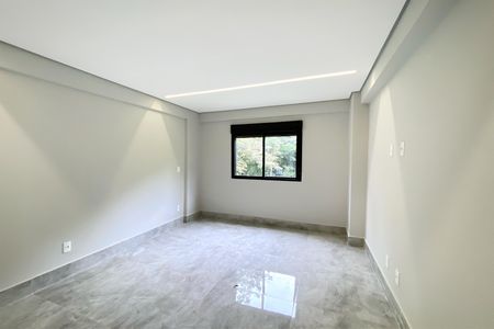 Apartamento à venda com 160m², 3 quartos e 2 vagas Apartamento à venda com 160m², 3 quartos e 2 vagasSemi Suite 1