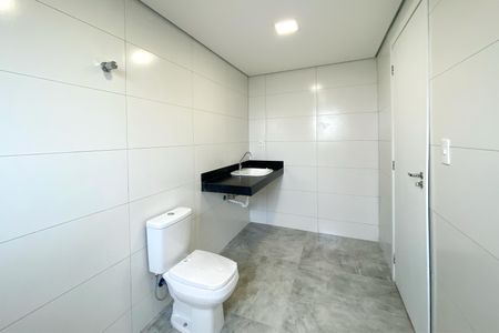Banheiro da Suíte 1 de apartamento à venda com 3 quartos, 160m² em Buritis, Belo Horizonte