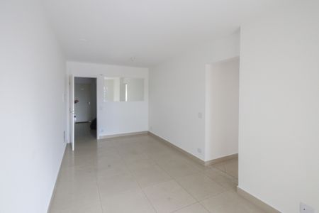 Apartamento para alugar com 58m², 2 quartos e 1 vagaSala