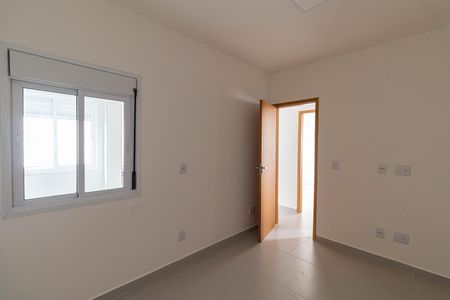 Quarto 1 de apartamento à venda com 2 quartos, 46m² em Vila Talarico, São Paulo