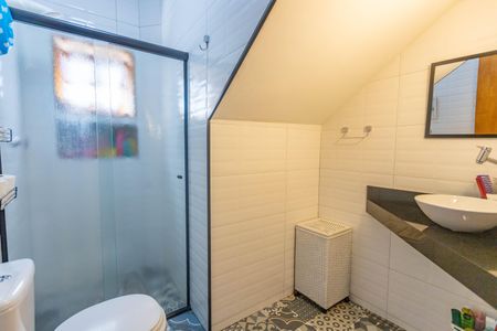 Casa à venda com 152m², 3 quartos e 2 vagasBanheiro social 2