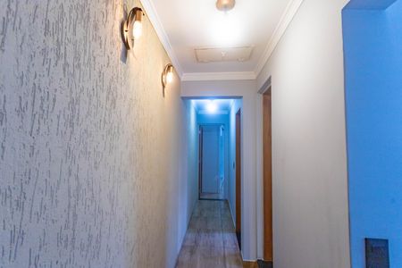 Casa à venda com 152m², 3 quartos e 2 vagasCorredor 