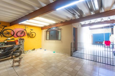 Casa à venda com 152m², 3 quartos e 2 vagasGaragem 