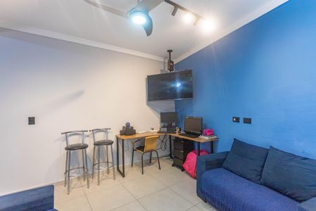 Casa à venda com 152m², 3 quartos e 2 vagasSala 2