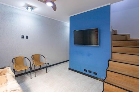 Casa à venda com 152m², 3 quartos e 2 vagasSala 1