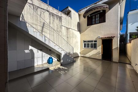 Quintal de casa à venda com 3 quartos, 156m² em Vila Oratorio, São Paulo